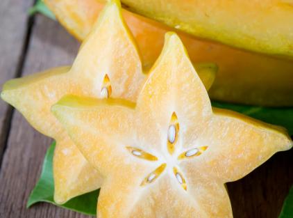 Ce este Carambola, fructul stea care cucerește România