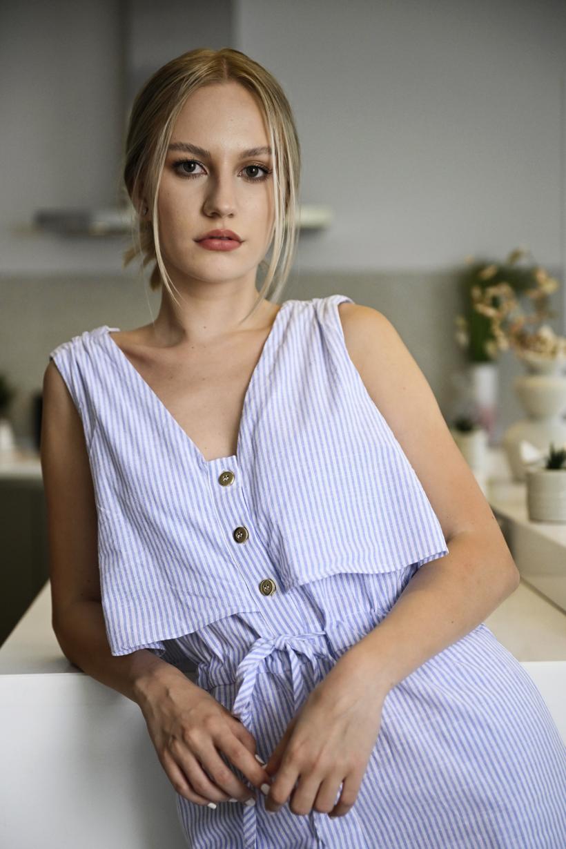 Ilinca Gheorghiu, vacanță alături de colegii din Ana, Mi-ai fost scrisă în ADN: ”Am intrat în mare îmbrăcați și râdeam cu lacrimi” 18967362