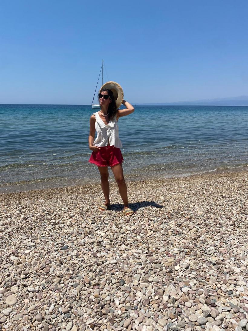 Ada Condeescu, actrița din Ana, Mi-ai fost scrisă în ADN, despre vacanța departe de agitație: ”Am vrut confort, locuri dragi și multă apropiere” 18967519