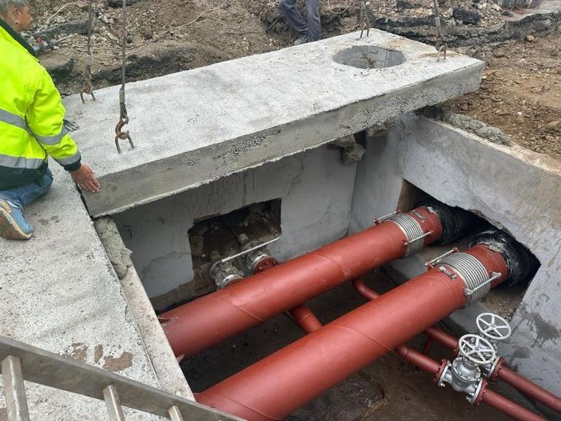 Termoenergetica: Avarie majoră pe conducta primară de termoficare în Capitală