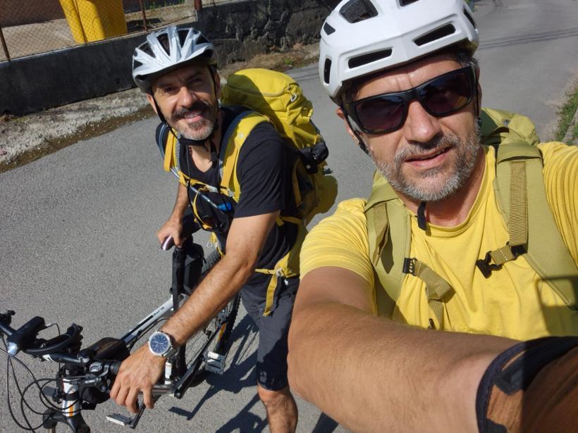 Andreea Vasile și Bogdan Albulescu, vacanță împreună după filmările pentru Iubire cu parfum de lavandă: „Am avut parte de timp cu familia, cu liniște și cu multă bucurie” 18967794