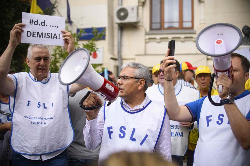 Șeful Guvernului minte: Sindicatele profesorilor îl acuză pe premierul Bolojan că dezinformează și manipulează