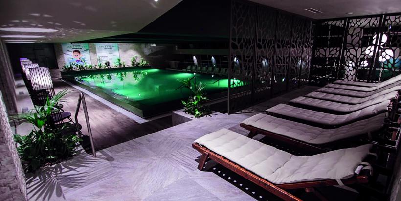 Băile Herculane - stațiunea unde hotelurile sunt pline de sărbători 18968449