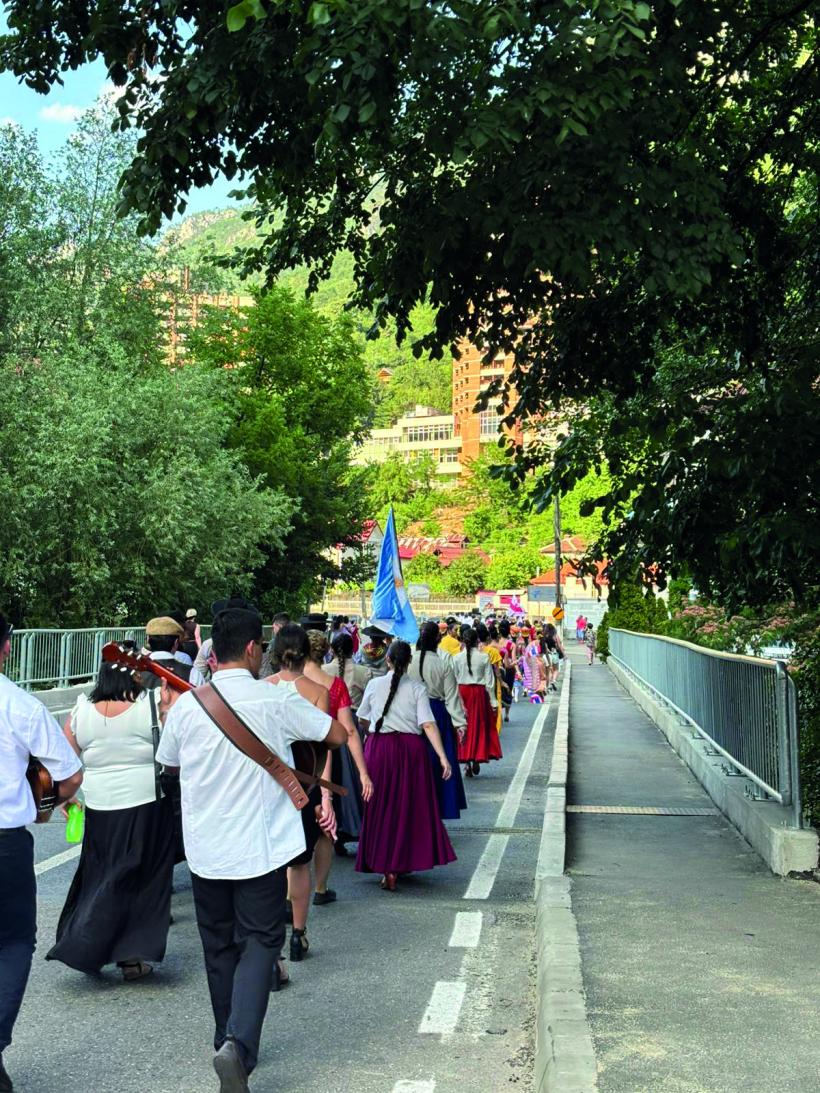 Băile Herculane - stațiunea unde hotelurile sunt pline de sărbători 18968451