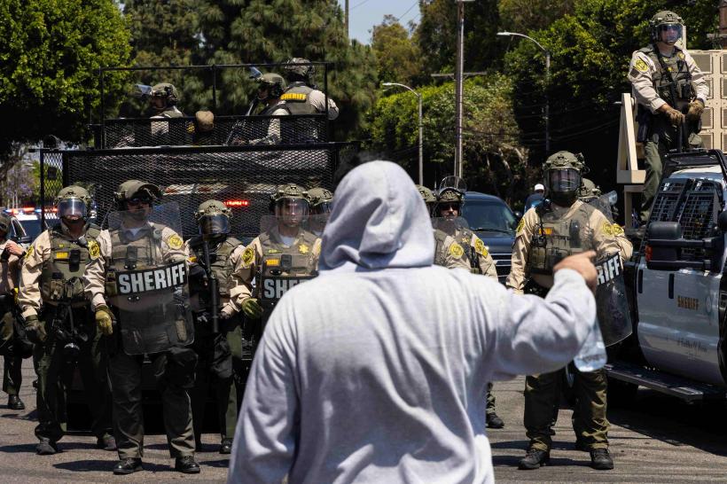 Trump anunță că, după Washington, va trimite Garda Națională și în alte locuri din SUA 18968485