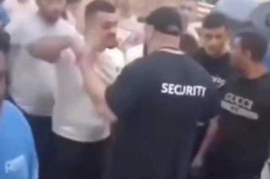 Bătaie între muncitorii români și nepalezi, la o mare fabrică din România 