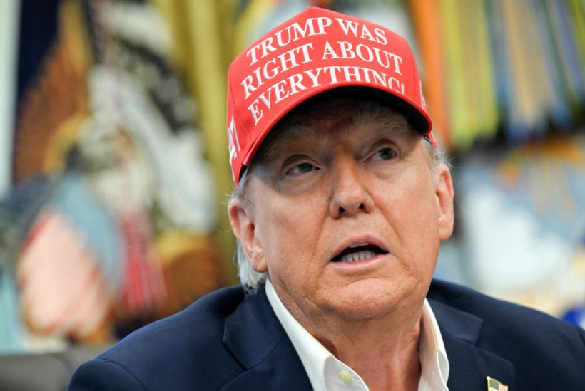 Donald Trump spune că liderii europeni îl numesc „președintele Europei”