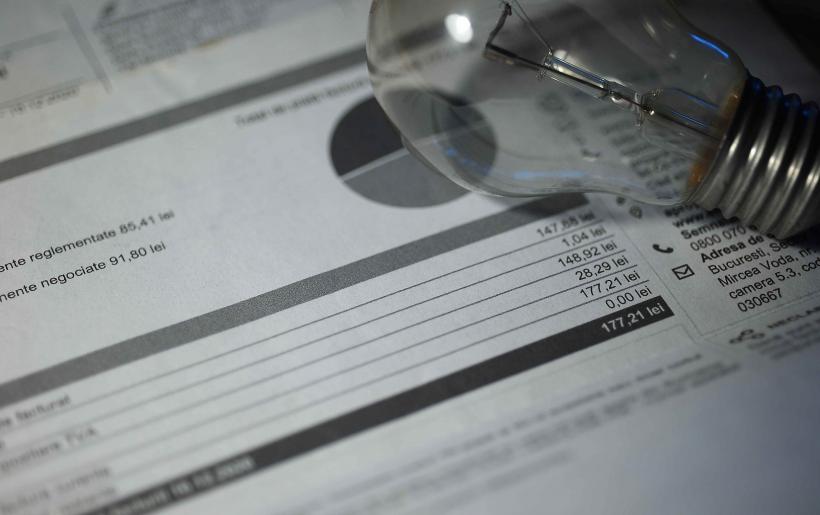 România se îndreaptă în viteză spre topul țărilor UE cu cei mai scumpi carburanți și cele mai mari facturi la energia electrică   18968687