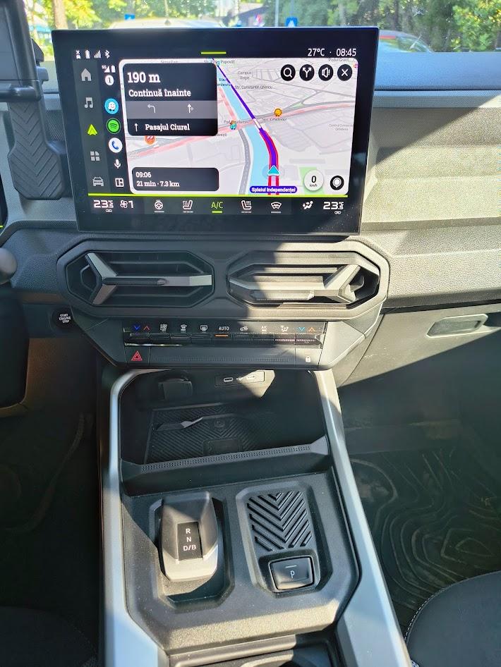 Cum arată cea mai scumpă Dacie 18968826