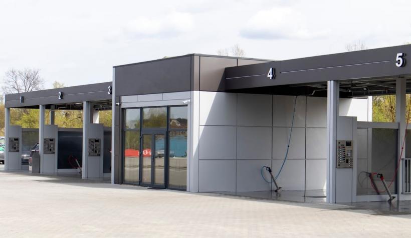De câte piste self service ai nevoie pentru o spălătorie auto profitabilă? 