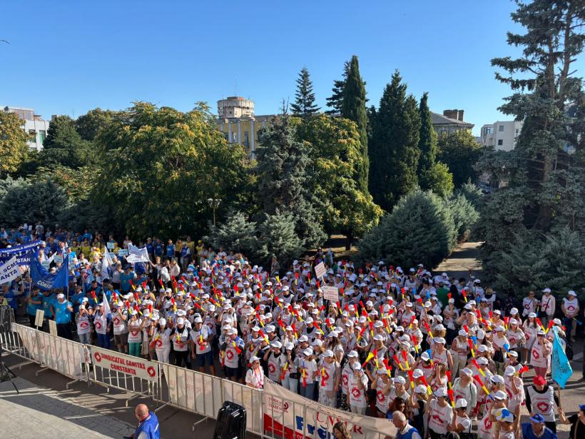 Proteste la Constanța față de măsurile guvernului Bolojan. Sindicatele cer salarii mai mari și pensii echitabile 18969112