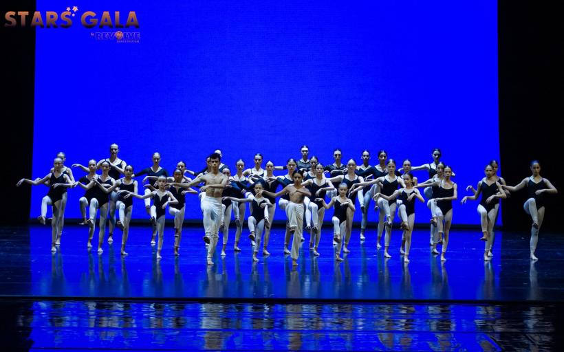 Stele ale baletului au cucerit publicul în „Stars Gala” 2025 la Opera Naţională din Bucureşti 18969215