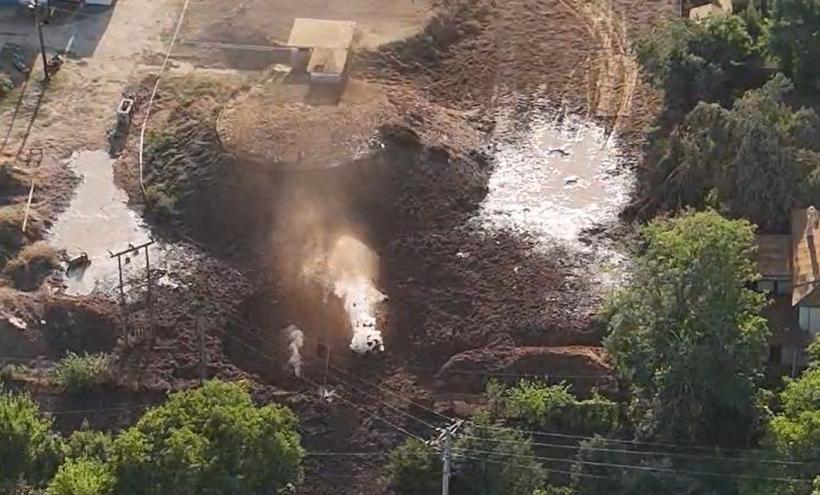 Alertă EXTREMĂ la Amara! A explodat punga de gaze lovită de săpături. Sute de oameni sunt evacuați