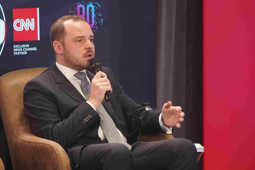 Rogobete: Șefii de secție din spitalele publice vor fi numiți prin concurs, nu direct de universități