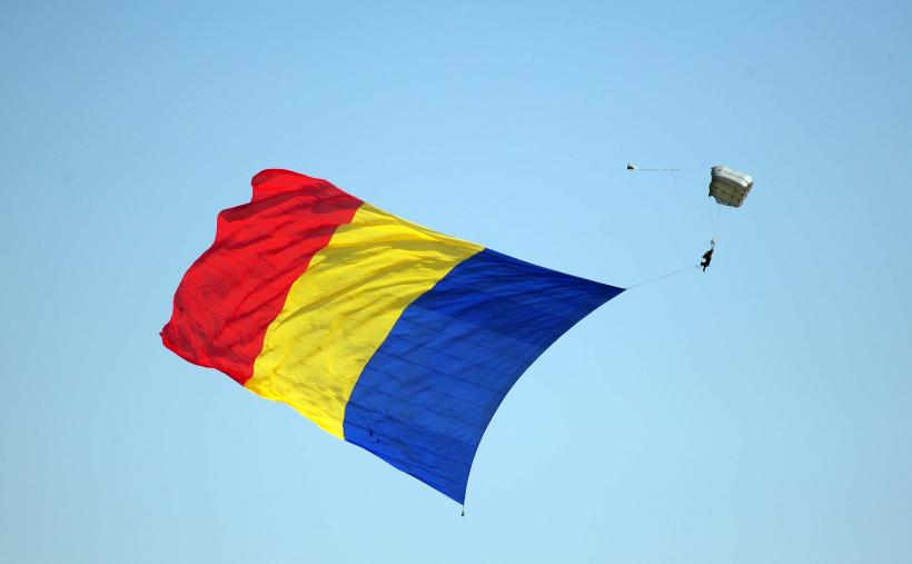 A început BIAS 2025, cel mai mare show aviatic din România 18969448