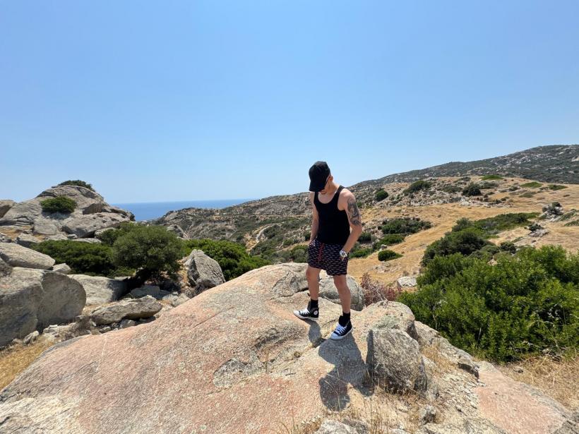 Juno, Rocky din Iubire cu parfum de lavandă, și-a încărcat bateriile între muzică, mare și adrenalină: „Povestea vieții mele e un scenariu de film” 18969472