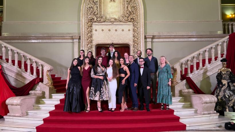 Workshopul de „Arta Actorului de Comedie cu producție de scurt metraj” 2025 s-a încheiat cu aplauze pe scena Operei Naţionale Bucureşti
