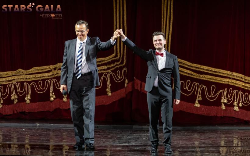 Workshopul de „Arta Actorului de Comedie cu producție de scurt metraj” 2025 s-a încheiat cu aplauze pe scena Operei Naţionale Bucureşti 18969754