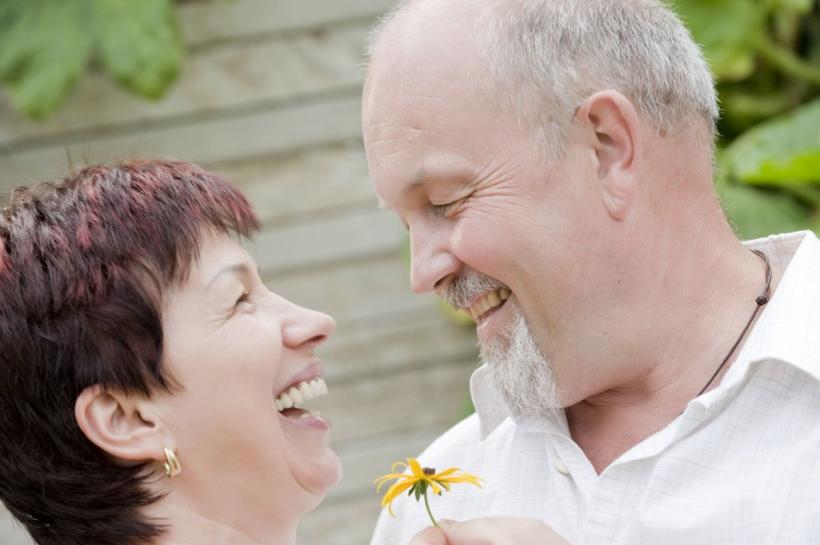 Medici cardiologi trag un semnal de alarmă: Ce aliment ar trebui evitat de persoanele de peste 60 de ani pentru a proteja inima