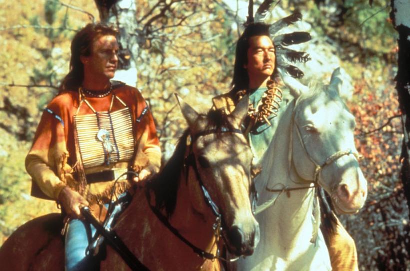 A murit actorul Graham Greene, celebru pentru rolul din „Dansează cu lupii” 18969958