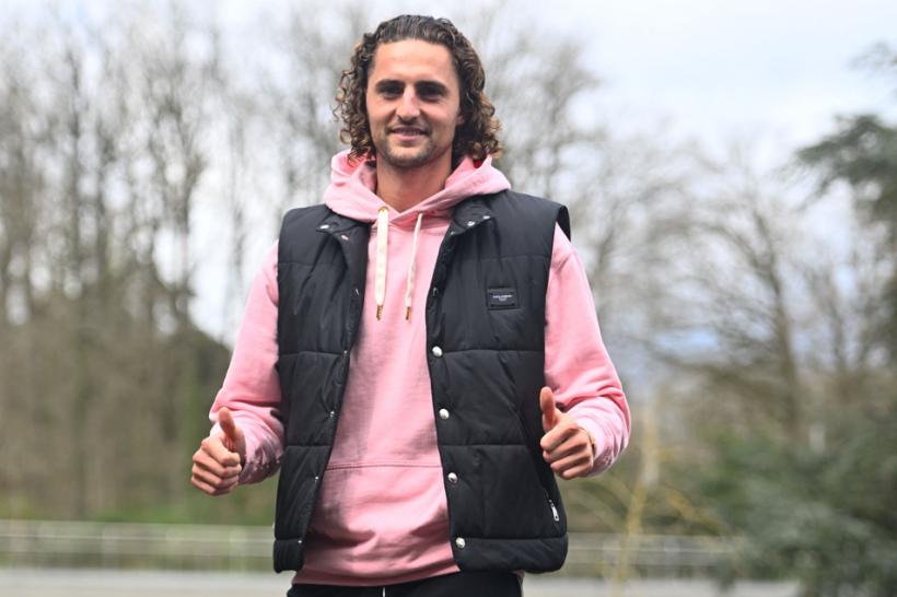Adrien Rabiot, noua achiziție a lui AC Milan, după ce s-a bătut cu Jonathan Rowe