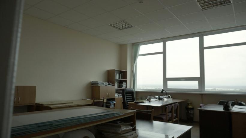 Se vor da afară funcționari publici, chiar dacă nu fac risipă 