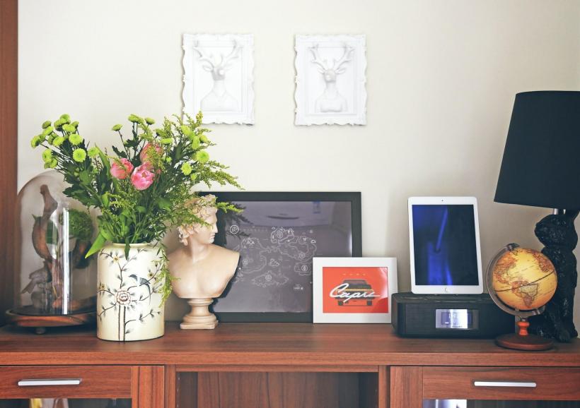 Idei de decor cu statuete pentru casă: eleganță și rafinament la tine acasă