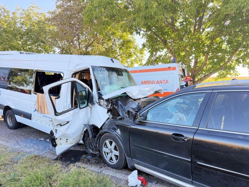 Împrejurările producerii accidentului cumplit de la Botoșani. 19 persoane sunt rănite și 3 au decedat