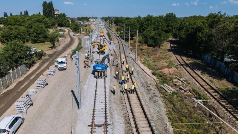 Investiție strategică la Timișoara: Proiect de zeci de milioane de euro pentru facilitarea transportului feroviar între Aeroportul „Traian Vuia” și Gara de Est