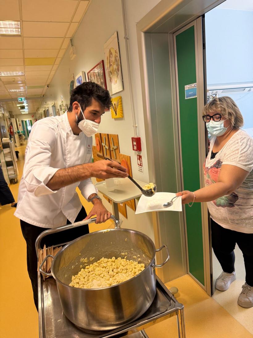 Chef Richard Abou Zaki a gătit pentru copiii bolnavi de cancer: „A fost o experiență răscolitoare, care nu se poate compara cu nimic din ceea ce am trăit” 18970412