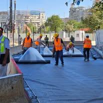 Odată cu începutul noului an școlar se redeschide circulația pe Splaiul Independenței. Lucrările la Planșeul Unirii se vor face fără restricții de circulație 18970736