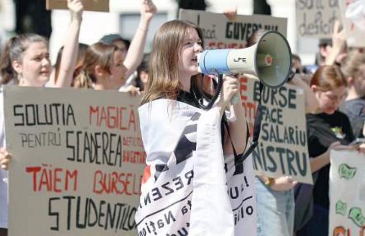 Limba română: Ce înseamnă cuvântul „austeritate”?