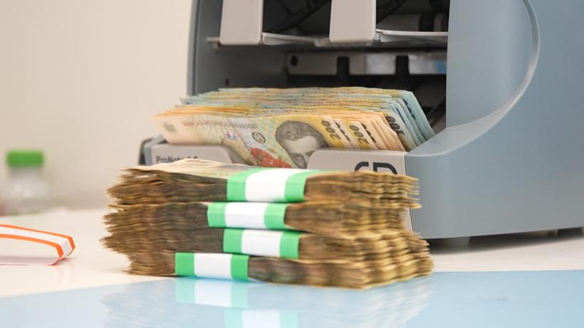 „Cât costă să fii român” –  factura risipei bugetare, plătită de fiecare dintre noi 18970990