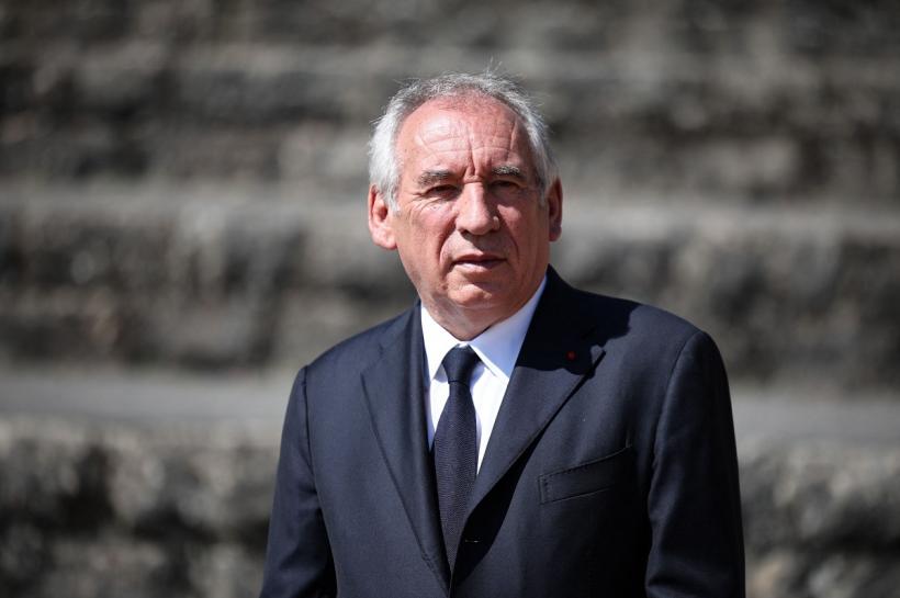 Moțiunea de cenzură cerută de Bayrou adâncește instabilitatea politică în Franța 18970966