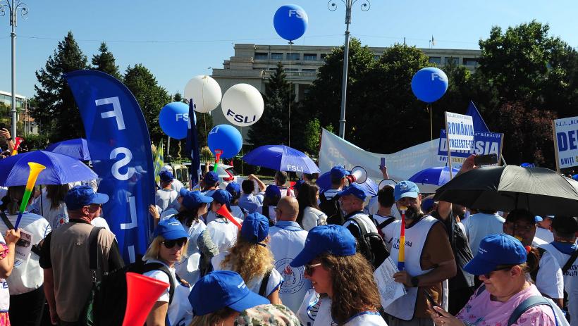 Profesorii au ajuns la Palatul Cotroceni 18971025