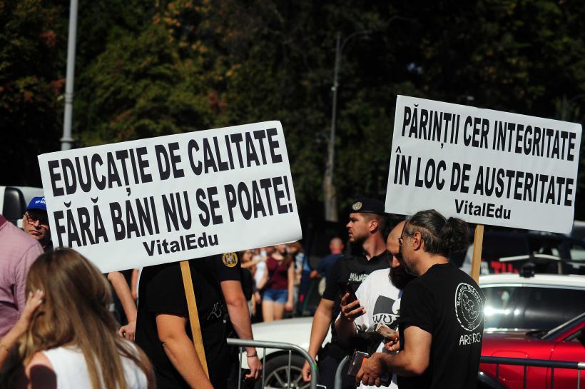 Profesorii au ajuns la Palatul Cotroceni 18971032