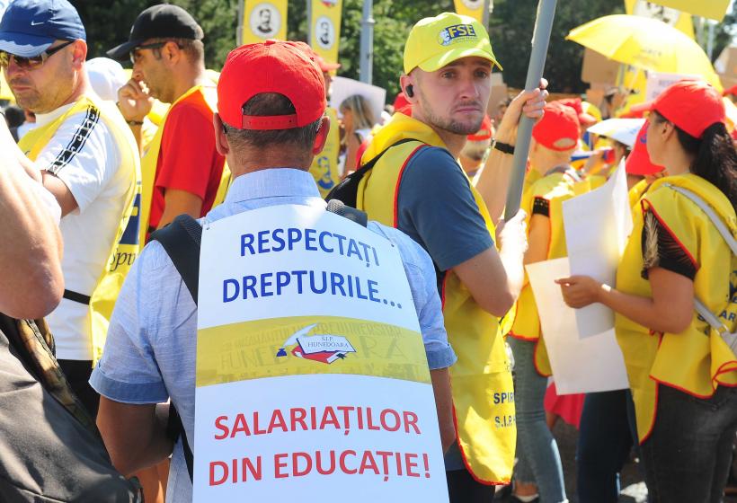 Profesorii au ajuns la Palatul Cotroceni 18971038