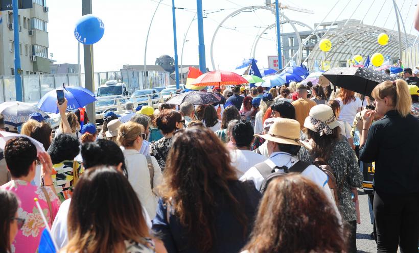 Profesorii au ajuns la Palatul Cotroceni 18971049