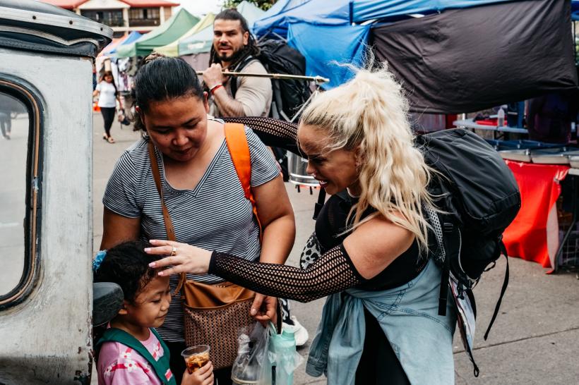 Cea mai nouă ediție Asia Express, lider detașat de audiență. Diseară, de la 20.30, la Antena 1, concurenții sunt serviți cu balut pe Drumul Eroilor 18971196