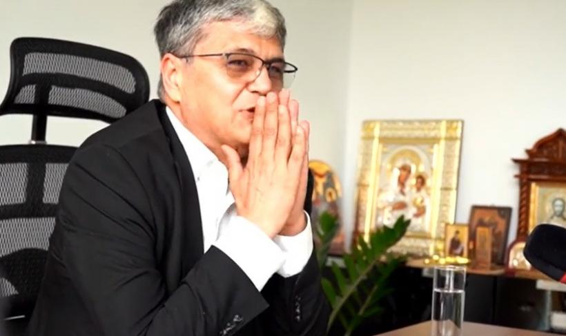 Declarație șocantă a fostului ministru de Finanțe, în primul episod al campaniei Observator „Cât costă să fii român”. „Mi-a spus că îl doare în organul genital de deficitul bugetar” 18971205