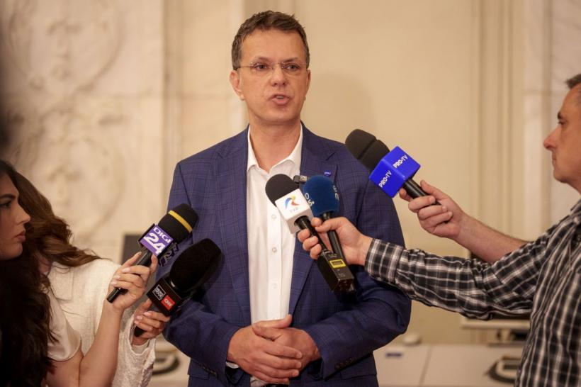 Moșteanu: Va trebui să ne obișnuim cu incursiunile dronelor rusești