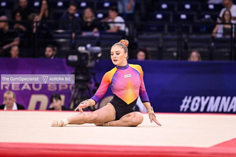 Sabrina Voinea, aur la sol la FIG World Challenge Cup Paris