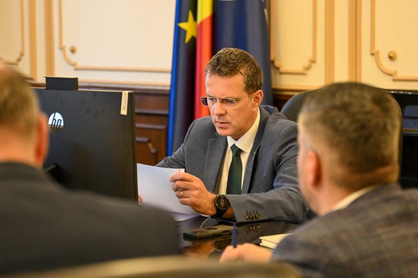 Ministrul Apărării: România are șansa să devină un hub regional pentru producția de drone