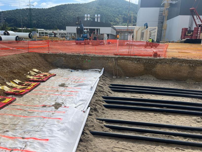 Construcția centralei Mintia este în grafic 18972133