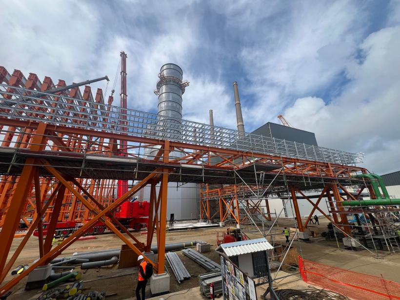 Construcția centralei Mintia este în grafic 18972139