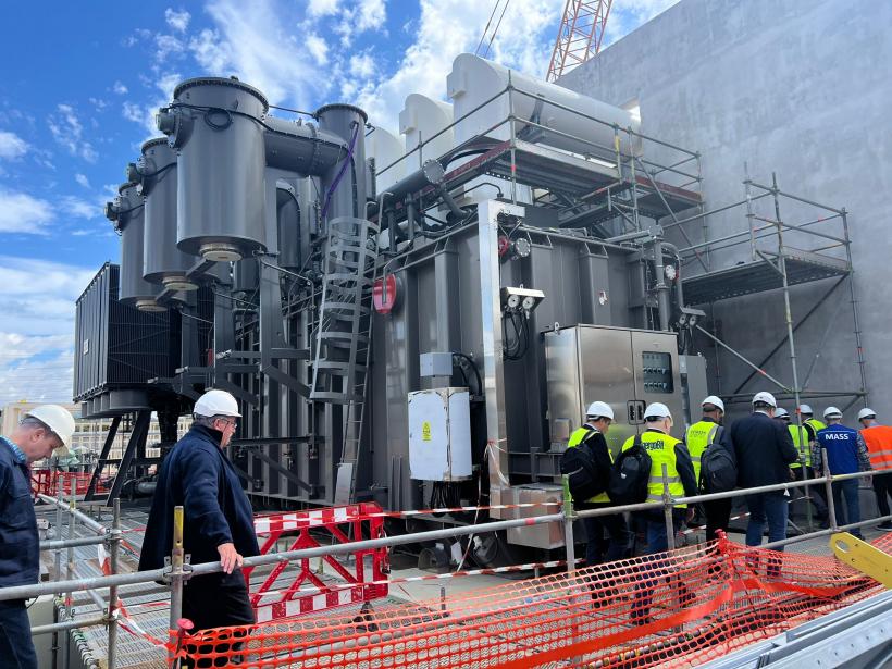 Construcția centralei Mintia este în grafic 18972142