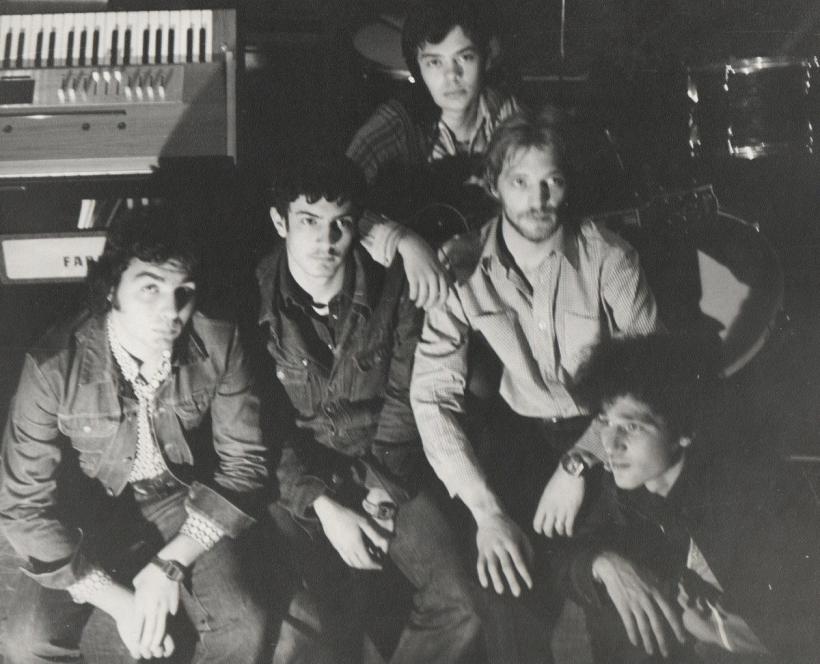 Șuetă cu filosoful (și muzicianul) Cătălin Partenie: „Ca să începi să filosofezi, spune Platon, trebuie să fii uimit de ceea ce vezi. Ca un copil” 18971876