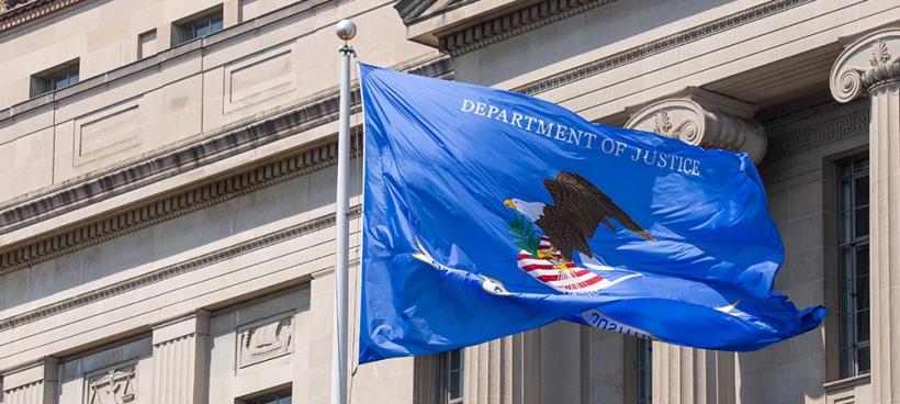 Hocus-pocus! DOJ șterge un raport care arată că terorismul extremei drepte e cel mai extins 18972430