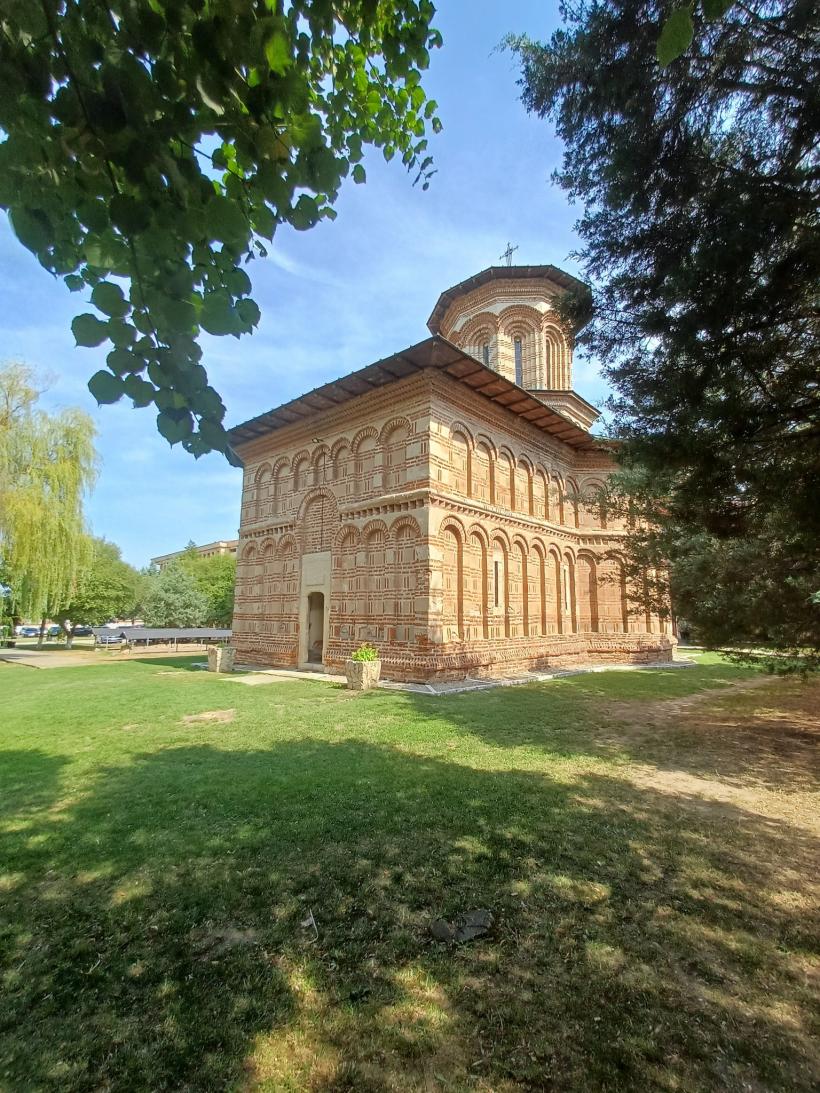 Povestea patronimului Golescu, copilul fără cruce 18972427