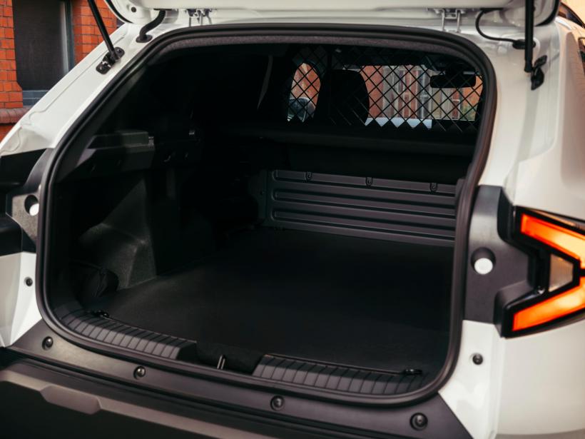 Duster ajunge și Cargo. Pentru britanici